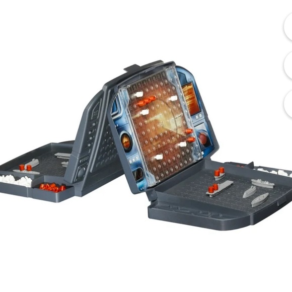 Battleship Game, by Hasbro Gaming, for Kids Ages 7 and up, for 2 Players - Picture 5 of 5